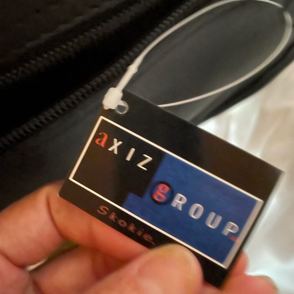 AXIZ GROUP MESSENGER BAG OR MANBAG - Picture 2 of 6